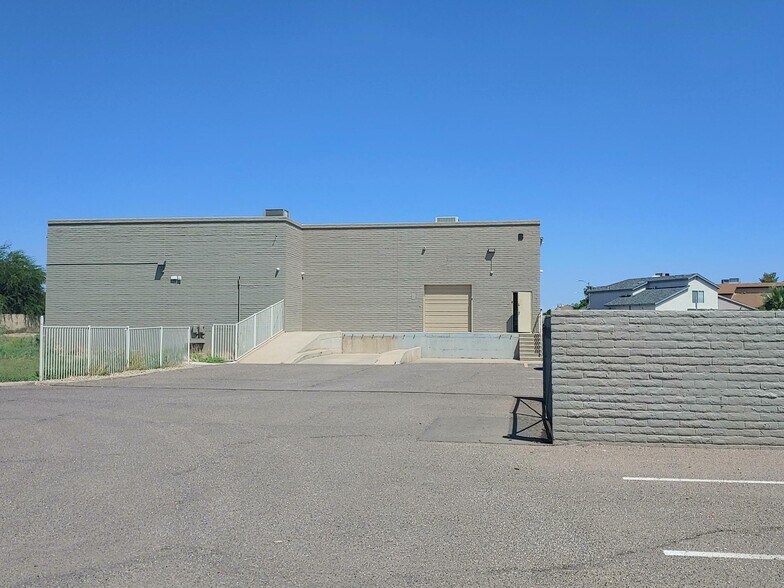 7380 W Olive Ave, Peoria, AZ 85345