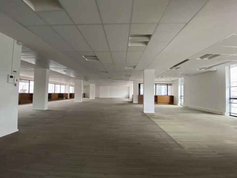 Office in Ivry-sur-Seine for sale - Building Photo - Image 3 of 16