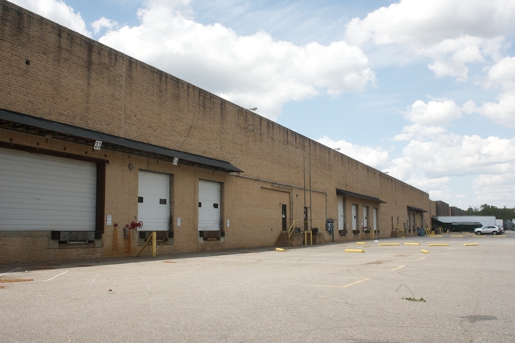 2904 Transport St, Richmond, VA for lease Building Photo- Image 1 of 3