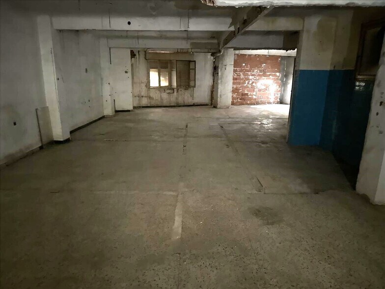 Industrial in Elda for sale - Building Photo - Image 3 of 17