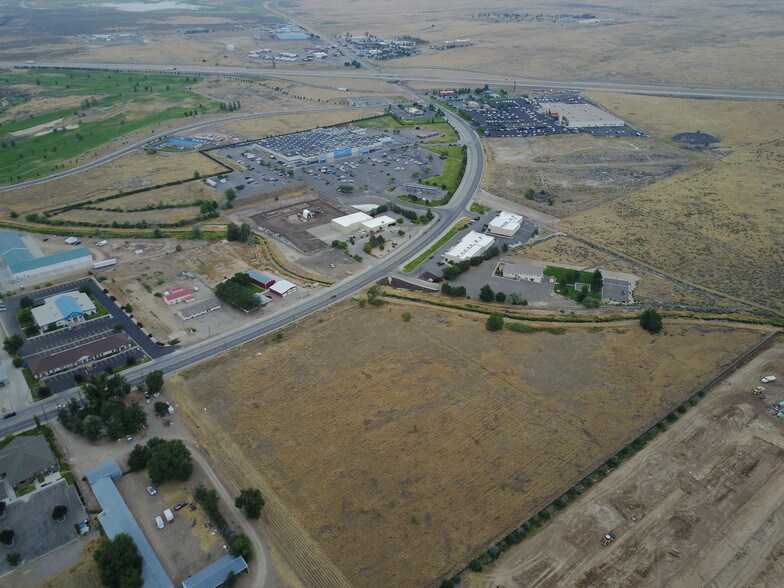 American Legion Blvd, Mountain Home, ID for sale - Building Photo - Image 1 of 1