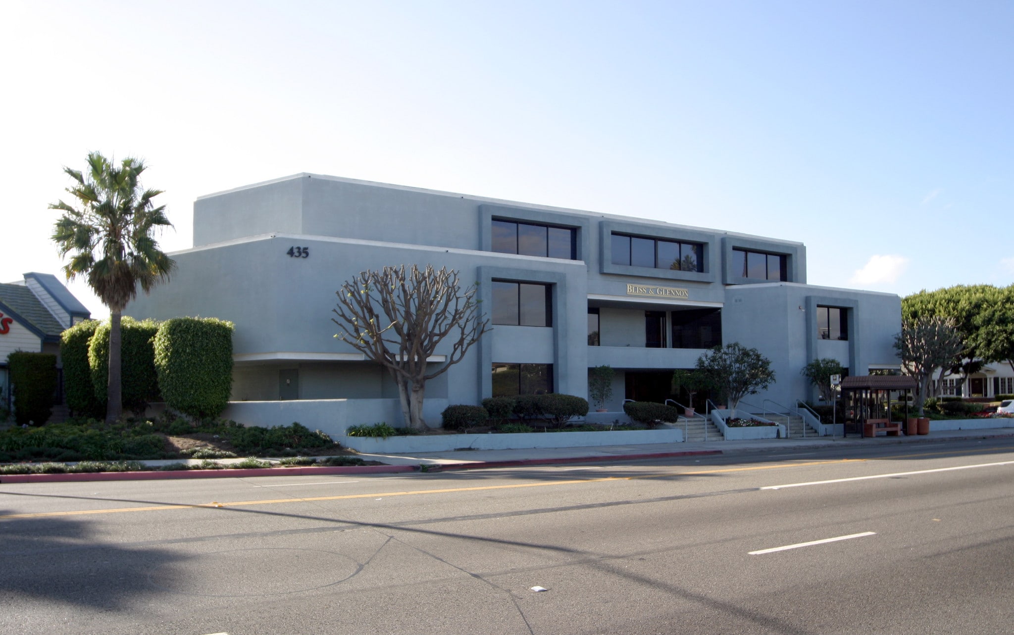 435 N Pacific Coast Hwy, Redondo Beach, CA for lease Building Photo- Image 1 of 3