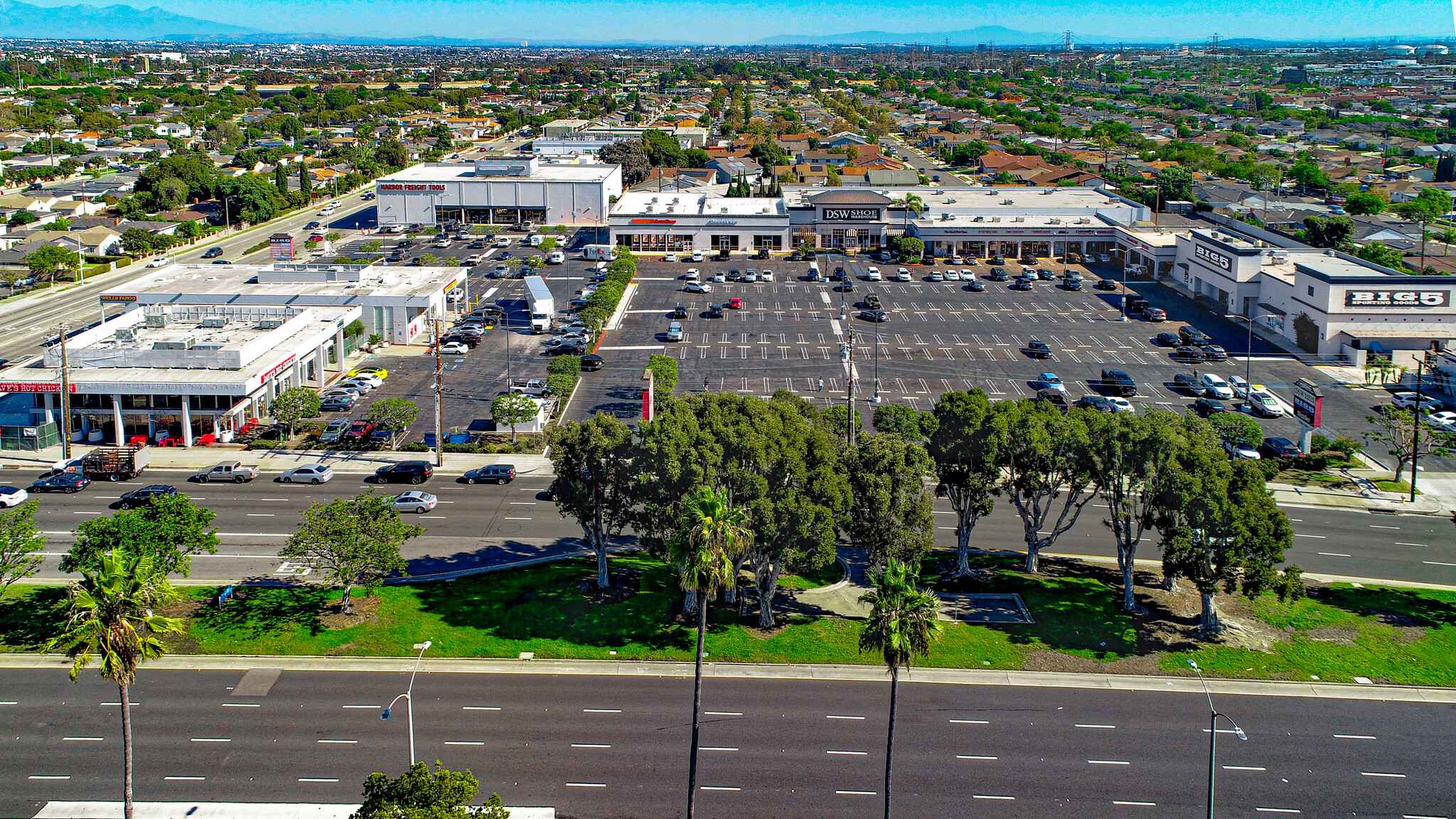 17490-17542 Hawthorne Blvd, Torrance, CA for lease Building Photo- Image 1 of 5