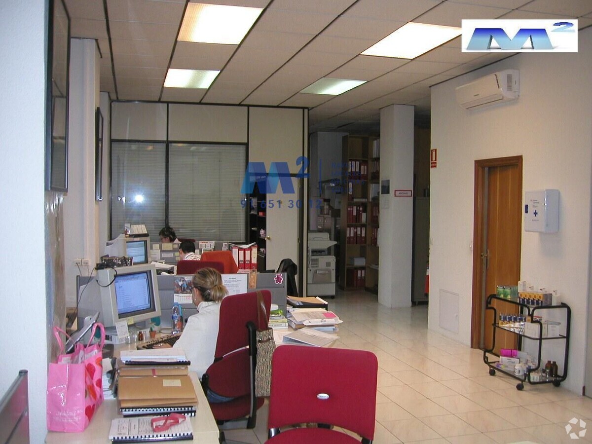 Madrid, MAD 28043 - Unit Puerta 07, Esc. B -  - Interior Photo - Image 1 of 3