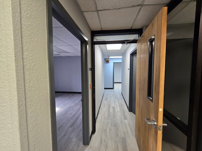 2408 S 37th St, Temple, TX for sale - Building Photo - Image 3 of 35