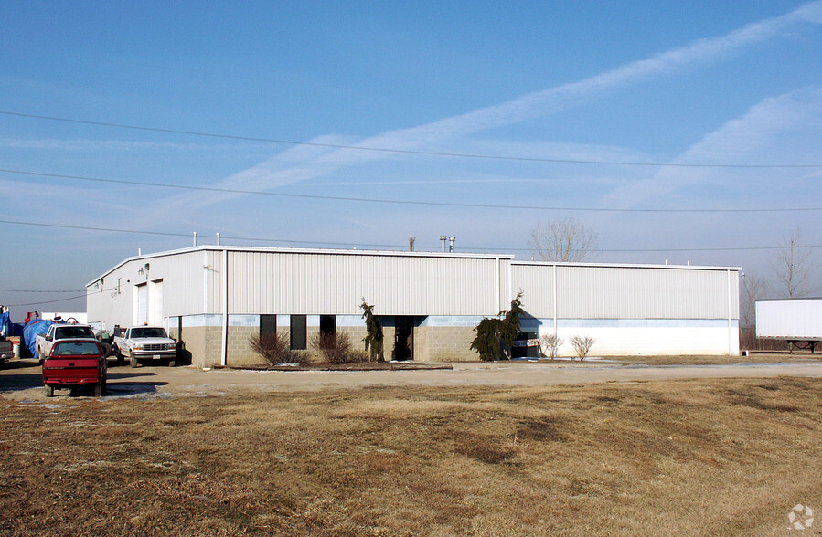 7685 Fishel Dr N, Dublin, OH for lease - Building Photo - Image 2 of 22