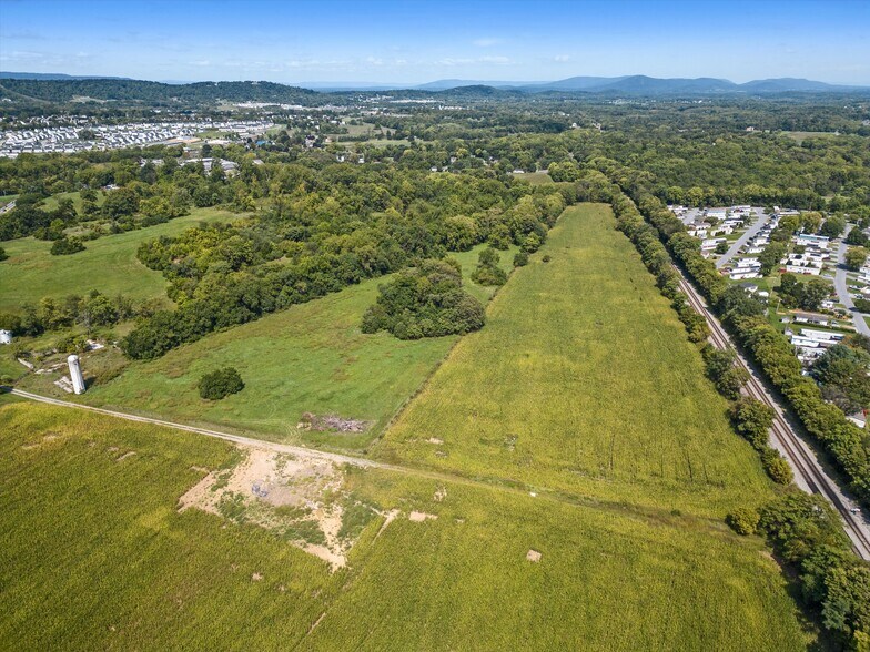 1810 Hedgesville Road, Martinsburg, WV for sale - Building Photo - Image 3 of 7
