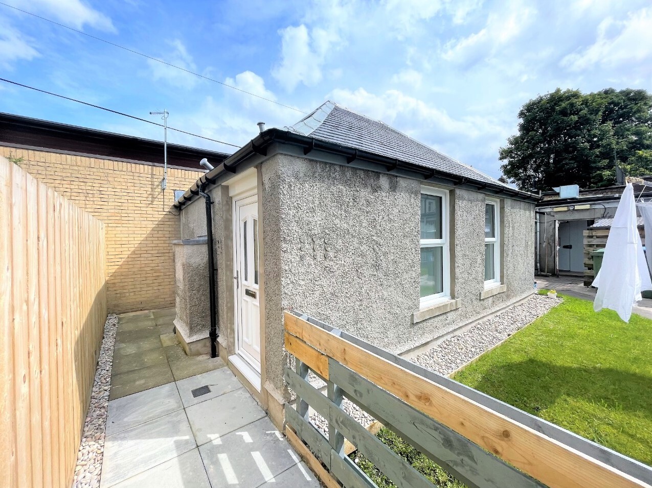 25-29 High St, Bonnyrigg for sale Primary Photo- Image 1 of 1