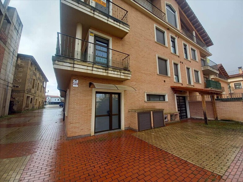 Office in Santurde de Rioja for sale - Building Photo - Image 3 of 13