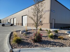 2350 Judson St, Lincoln, NE for lease Interior Photo- Image 1 of 3