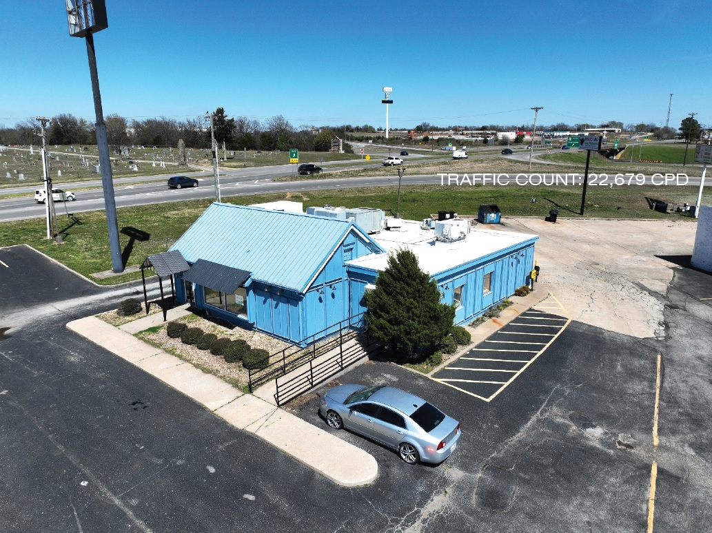 1750 E Carl Albert Pky, Mcalester, OK for lease Building Photo- Image 1 of 2