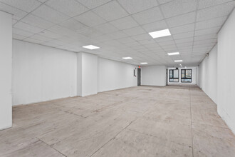 203-205 W 38th St, New York, NY for lease Interior Photo- Image 1 of 4