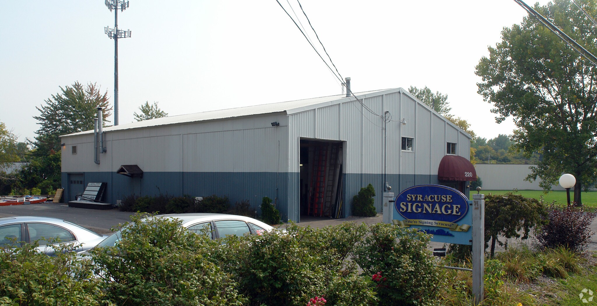 220 Commerce Blvd, Liverpool, NY for sale Primary Photo- Image 1 of 1