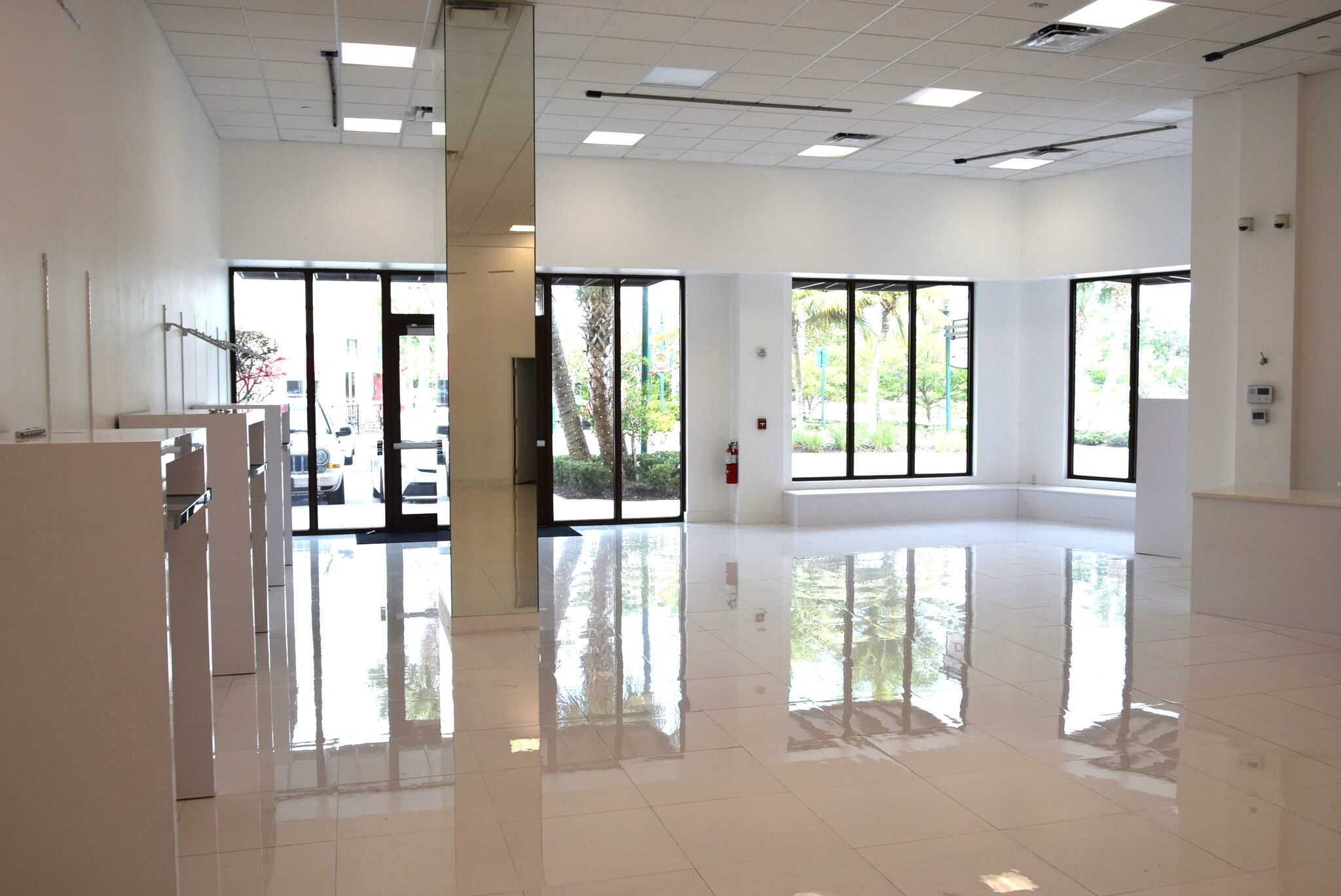 115 Front St, Jupiter, FL for lease Interior Photo- Image 1 of 6
