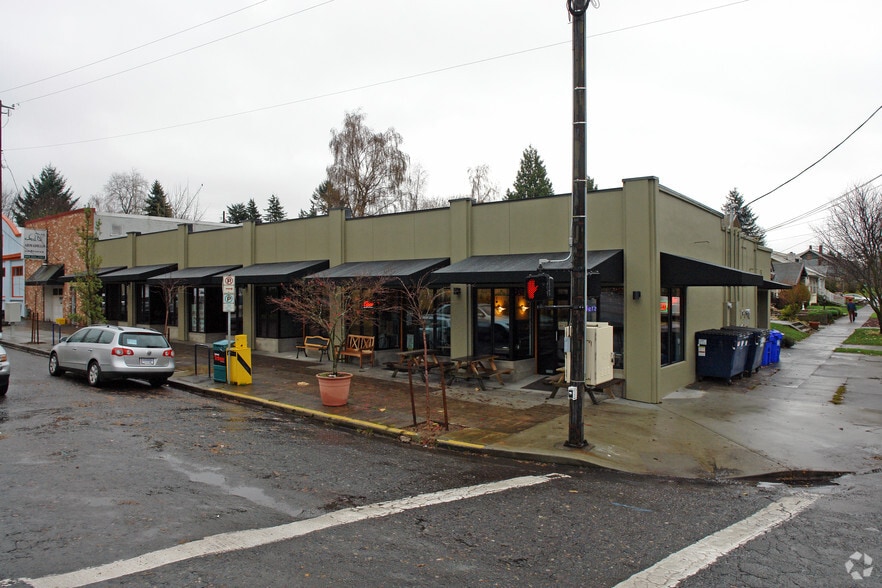 5200-5212 NE Sacramento St, Portland, OR for sale - Primary Photo - Image 1 of 1