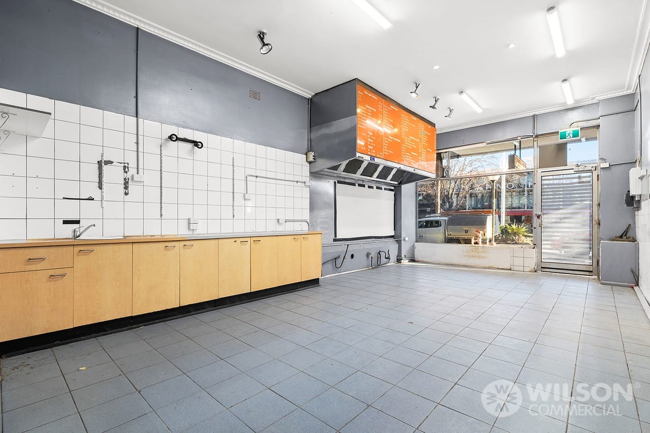 83 Fitzroy St, St Kilda for lease Interior Photo- Image 1 of 7