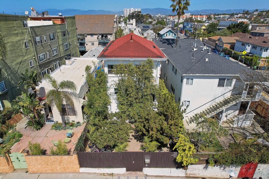 51 Sunset ave, Venice, CA for sale - Building Photo - Image 2 of 39