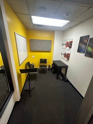 More details for 465 Herndon Pky, Herndon, VA - Office for Sale