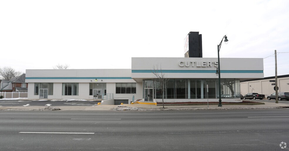 817 Sunrise Hwy, Lynbrook, NY for sale - Primary Photo - Image 1 of 1