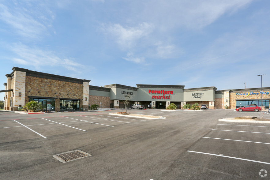 2082 Highway 183, Leander, TX for lease - Building Photo - Image 2 of 13