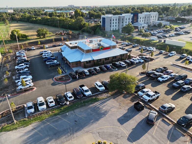 2512 NW Cache Rd, Lawton, OK for sale - Building Photo - Image 3 of 3