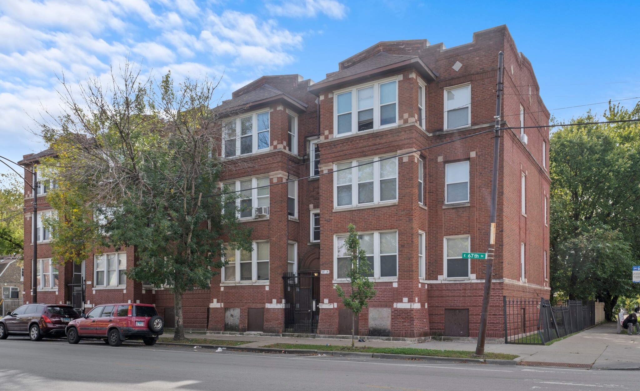 535 E 67th St, Chicago, IL for sale Building Photo- Image 1 of 9