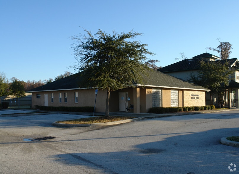 5633 Metrowest Blvd, Orlando, FL for lease - Primary Photo - Image 1 of 18