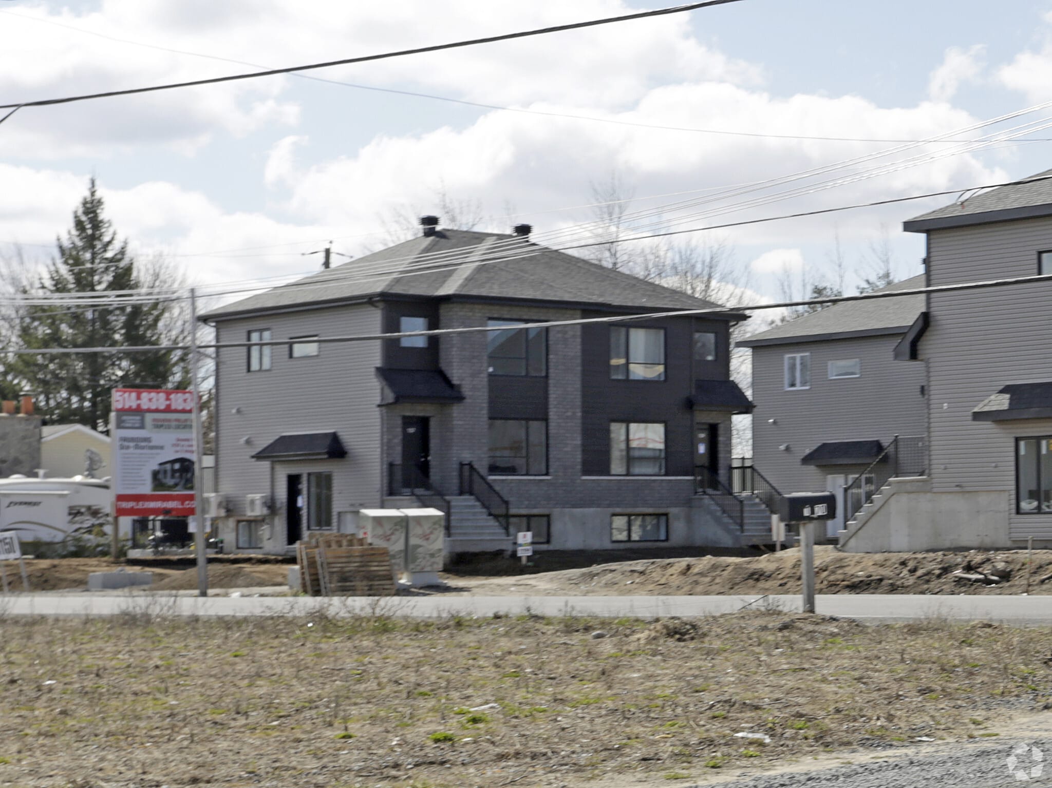 11150 Montée Sainte-Marianne, Mirabel, QC for sale Primary Photo- Image 1 of 3