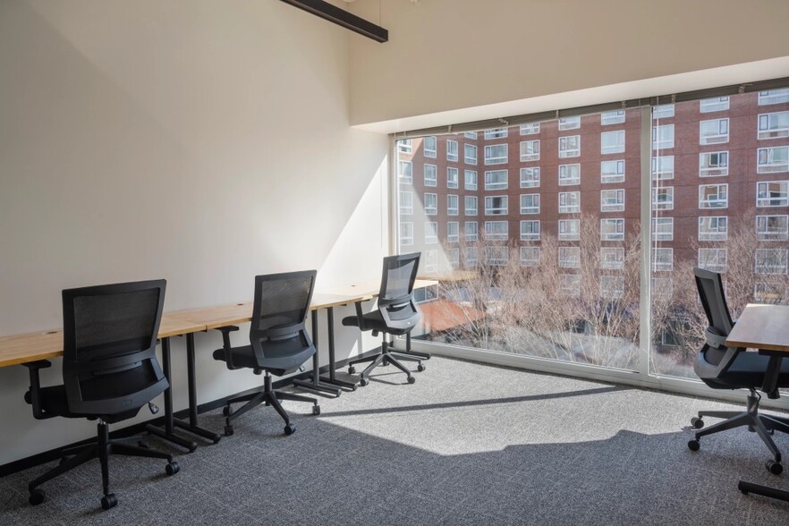 20 University Rd, Cambridge, MA for lease - Interior Photo - Image 3 of 9