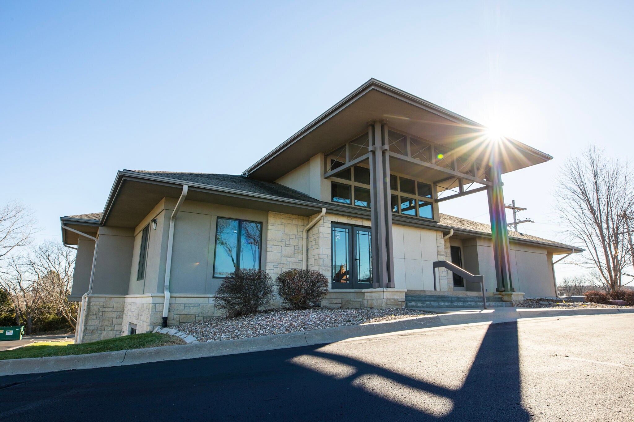 5611 SW Barrington Ct S, Topeka, KS for sale Building Photo- Image 1 of 1