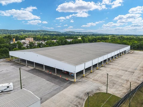 1523 Midfield Industrial Blvd, Birmingham, AL for lease - Building Photo - Image 2 of 25