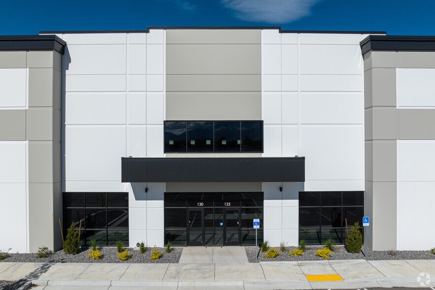 593-689 N Saratoga Rd, Saratoga Springs, UT for sale - Building Photo - Image 3 of 22