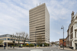 More details for St Georges Sq, New Malden - Office for Lease