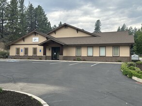 1715 SW Chandler Ave, Bend, OR for lease Building Photo- Image 2 of 25