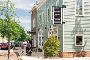 Patrick Square - Pub