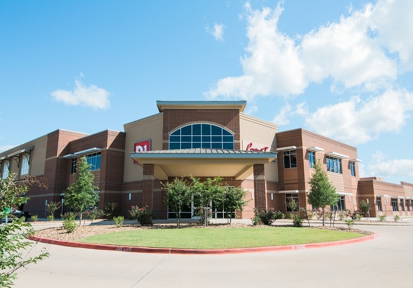 3121 University Dr E, Bryan, TX for sale - Primary Photo - Image 1 of 1