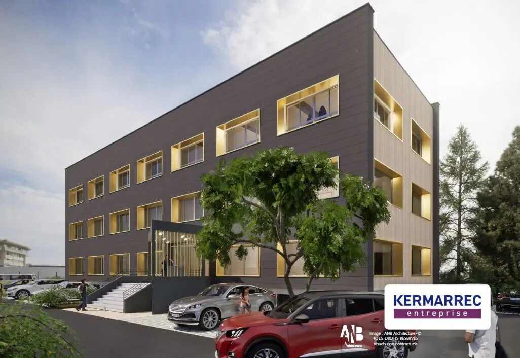 Office in Pacé for lease Building Photo- Image 1 of 7