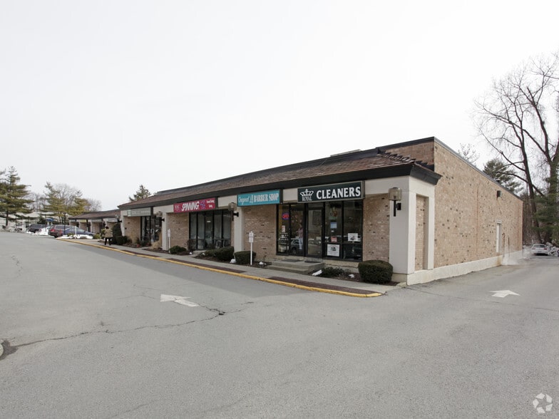 145 Kisco Ave, Mount Kisco, NY for sale - Primary Photo - Image 1 of 1