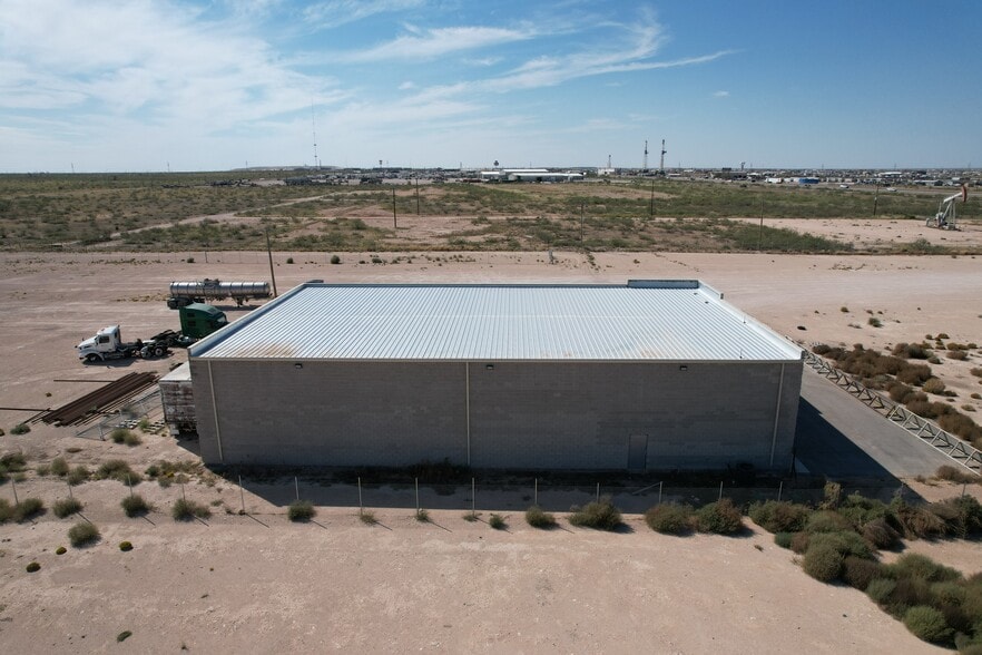 1881 S Redline Ave, Odessa, TX for lease - Building Photo - Image 3 of 32