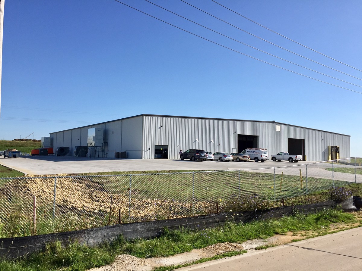 818 E Industrial St, De Witt, IA 52742 | LoopNet