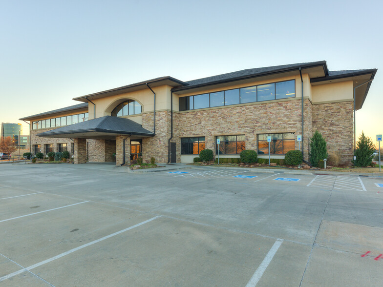 3101 W Tecumseh Rd, Norman, OK for sale - Building Photo - Image 1 of 1