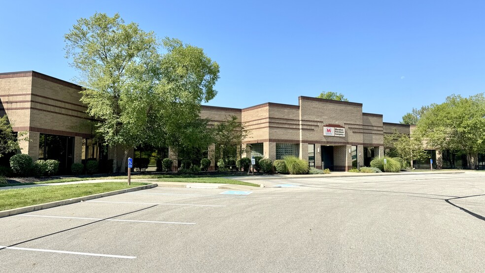 8902 Vincennes Cir, Indianapolis, IN for lease - Building Photo - Image 2 of 14