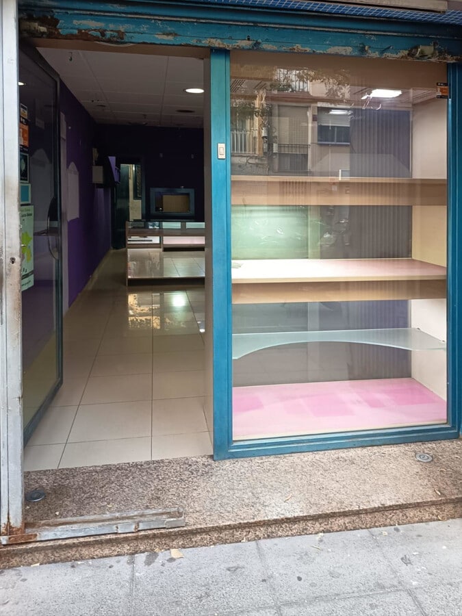 Santa Coloma de Gramenet, BAR 08921 - Unit - -  - Interior Photo - Image 1 of 3