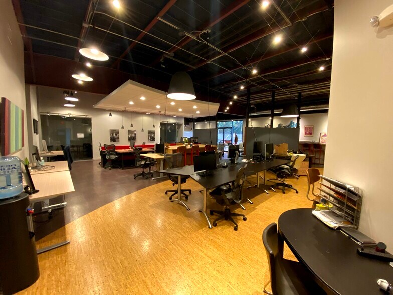 1700 S Lamar Blvd, Austin, TX for sale - Building Photo - Image 1 of 1