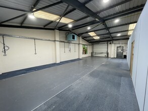 Robey Close, Linby for lease Interior Photo- Image 1 of 6