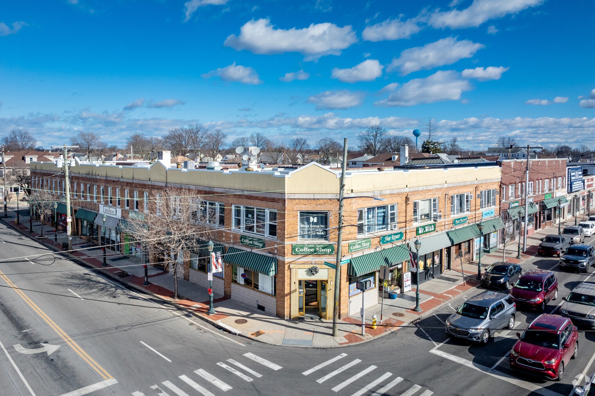 4 New Hyde Park Rd, Franklin Square, NY for sale Primary Photo- Image 1 of 9