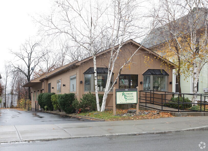 122 Maple Ave, Altamont, NY 12009