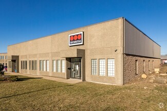 More details for 817-819 St Mccaffrey, Saint-Laurent, QC - Industrial for Lease