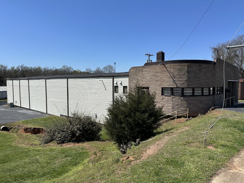 1505 W Front St, Statesville, NC for sale - Building Photo - Image 2 of 12