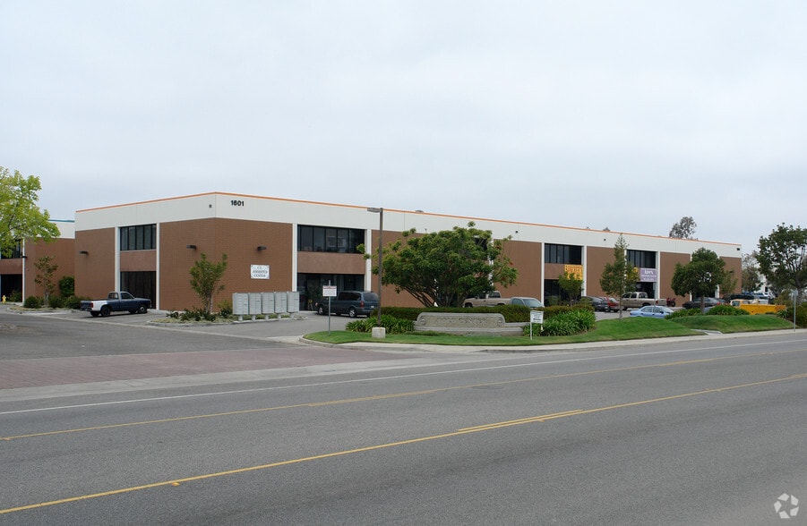 1601 Pacific Ave, Oxnard, CA for lease - Building Photo - Image 3 of 4